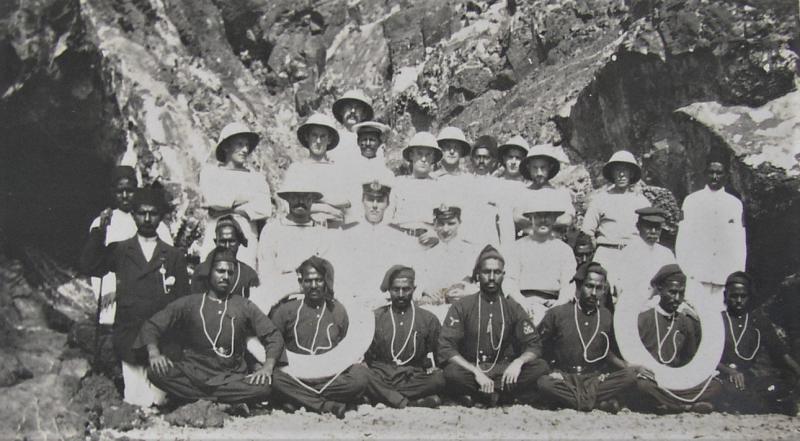 HMS Miner 1913 crew