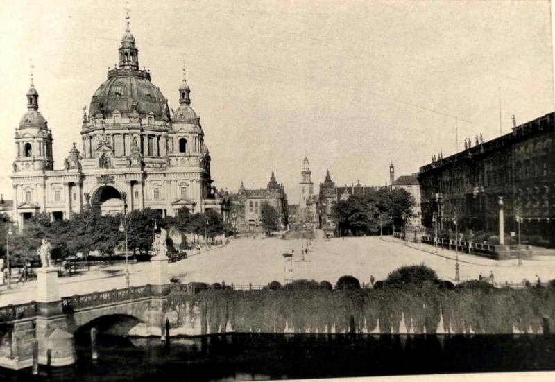 Berlin 12
