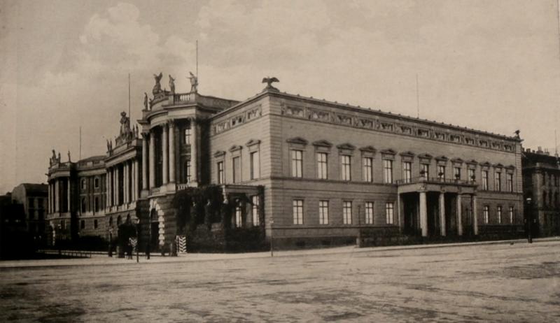 Palace Berlin