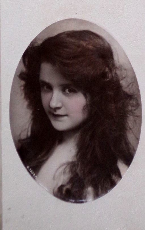 Miss Phyllis Dare possibly